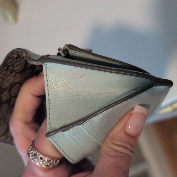 Coach Light Green Long Wallet - Picture 6 of 7